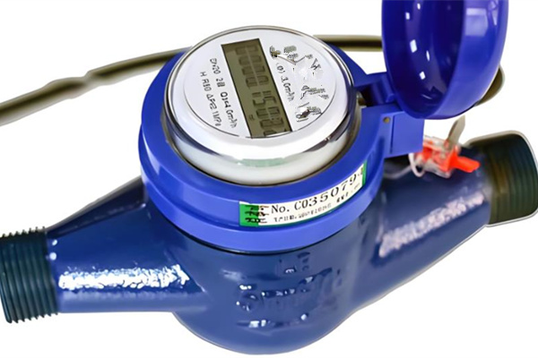 光電直讀遠傳水表安裝簡單嗎？