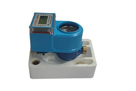 選擇多流束旋翼式水表時需考慮哪些因素？